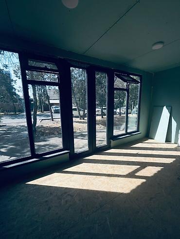 Продажа квартир: 1 комната, 28 м², Хрущевка, 1 этаж, Косметический ремонт — 10