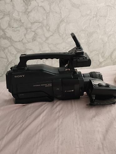 Видеокамеры: Видеокамера Sony DCR-SD1000 - Плечевая видеокамера с матрицей Exmor R — 4