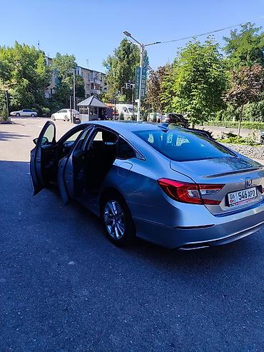 Транспорт: Honda Accord: 2019 г., 1.5 л, Вариатор, Бензин, Седан — 4