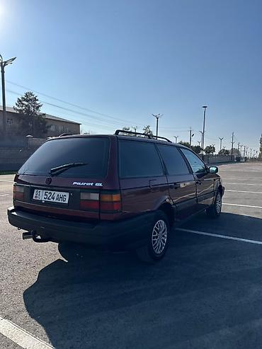 срочно продаю нужны деньги: Volkswagen Passat: 1990 г., Универсал — 6