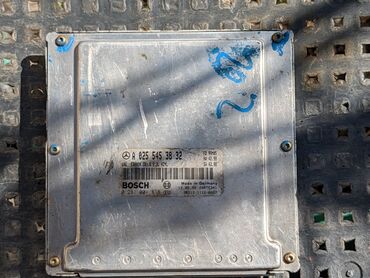 Другие детали электрики авто: Блоки управления двигателем Mercedes-Benz. Есть только то, что на — 25