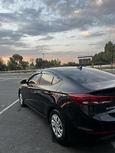 хюндай элентра: Hyundai Elantra: 2017 г., 2 л, Автомат, Бензин, Седан — 4