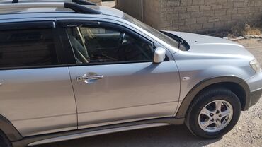 Mitsubishi: Mitsubishi Outlander: 2.4 l | 2006 il 394000 km Krossover — 4