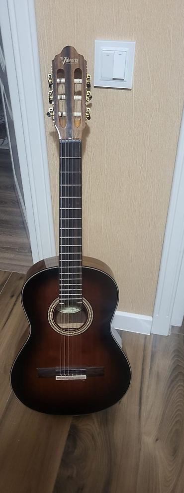 valencia gitara: Valencia klassik gitara – model VC563BSB Qiymet 130 azn. - Brend — 2