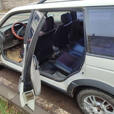 Volkswagen: Volkswagen Passat Variant: 1991 г., Универсал — 7