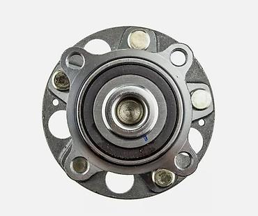 Ступицы: Ступицы ( подшипники ) CAMRY - 70 / 75 В наличии большой — 8