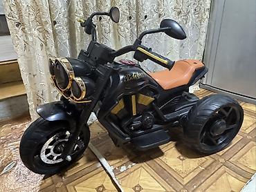 Uşaq üçün elektrik maşınları: Uşaq üçün elektrikli üçtəkərli motosiklet - Model: Ride-on üçtəkərli — 2
