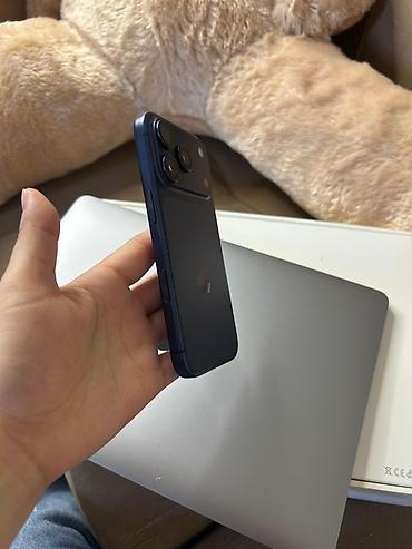 Мобильные телефоны и аксессуары: IPhone 17 Pro, Голубой, Face ID — 6