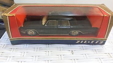 polis sumkasi: Sovet istehsalı metal kolleksiya model avtomobilləri – 1:43 miqyas — 2