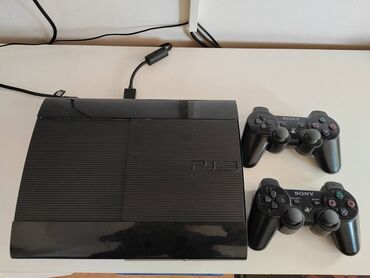 polovni sony 3: Sony PS3 Superslim čipovan Sony Playstation 3 slim 500GB, čipovan, u