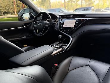 Toyota: Toyota Camry: 2018 г., 2.5 л, Автомат, Бензин, Седан — 7