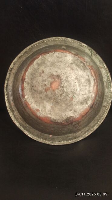 Əntiq qablar: Məhsul: Əl işli mis/naqişli qablar dəsti (3 ədəd) Təsvir: - Şərq — 17