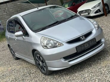 Honda: Honda Fit: 2003 г., 1.3 л, Автомат, Бензин, Хэтчбэк