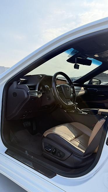 Lexus: Lexus ES: 2020 г., 2.5 л, Вариатор, Гибрид, Седан — 6