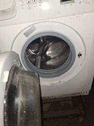 blackbird mikrodalgali soba: Paltaryuyan maşın Beko, 5 kq, İşlənmiş, Yarımavtomat, Qurutmasız, Kredit yoxdur, Ünvandan götürmə