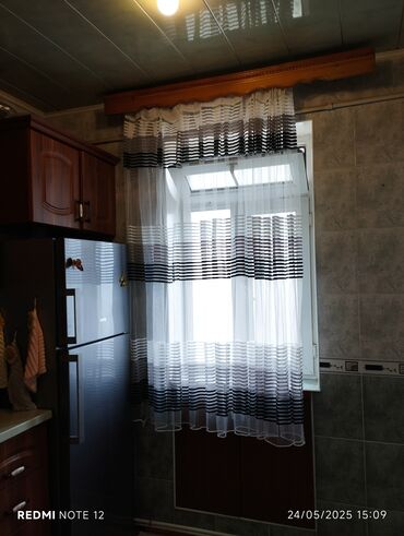 Köhnə tikili: Xırdalan, 3 otaqlı, Köhnə tikili, 65 kv. m