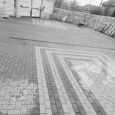 Tamet: Tamet döşəmə xidməti – dekorativ beton/daş təməli ilə həyət və giriş — 39