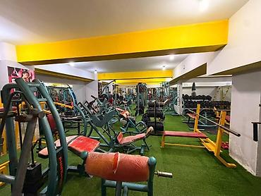 dəri satisi: Satılır obyekt 155 m², Memar Əcəmi m. 208 000 AZN 155 m² Sahə Çıxarış — 3