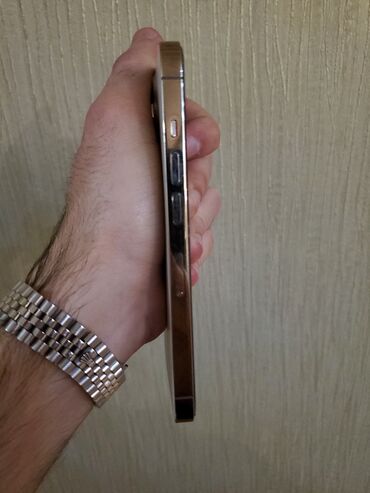 Apple iPhone: IPhone 13 Pro, 128 GB, Matte Gold, Zəmanət, Simsiz şarj, Face ID — 4