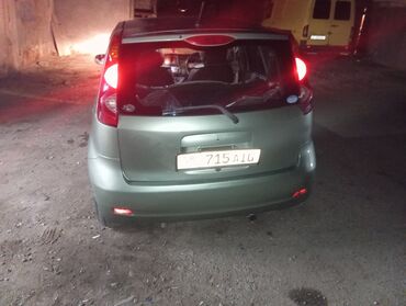 1 9д: Nissan : 2005 г., 1.5 л, Автомат, Газ, Седан