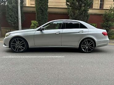 Mercedes-Benz: Mercedes-Benz E-Class: 2.2 l | 2014 il Sedan — 4