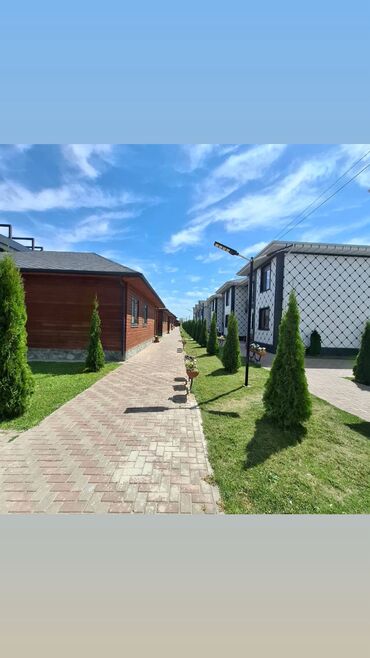 дом в городе каракол: Батир, Каусар Кара-Ой (Долинка)