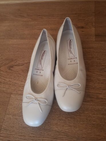 белорусская обувь: Туфли 37, цвет - Белый