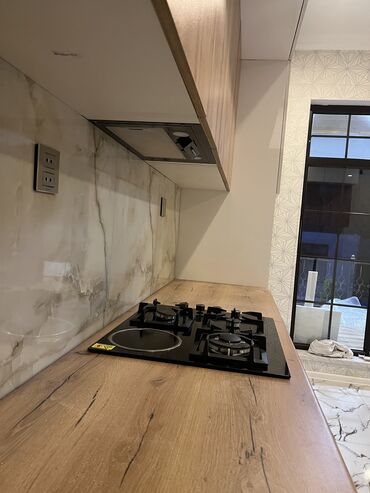 Sifarişlə mətbəx mebeli: Sifarişlə mətbəx dəsti, Özü çəkən petlələr, MDF, Kredit var, Pulsuz çatdırılma — 6