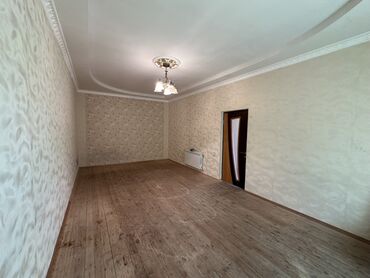 Həyət evləri və villaların satışı: Suraxanı 3 otaqlı, 105 kv. m, Orta təmir — 8