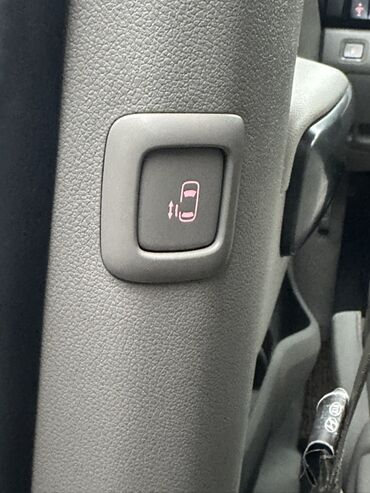 Kia: Kia Carnival: 2018 г., 2.2 л, Автомат, Дизель, Минивэн at lalafo.kg — 14 Kia: Kia Carnival: 2018 г., 2.2 л, Автомат, Дизель, Минивэн — 14