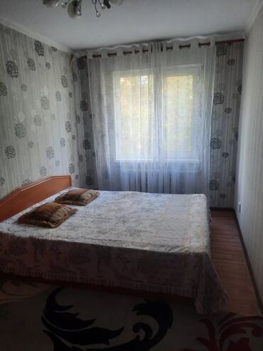 11 мкр квартира: 42 м², С мебелью