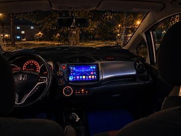 fit 2012: Honda Jazz: 2010 г., 1.3 л, Механика, Бензин, Хэтчбэк — 1