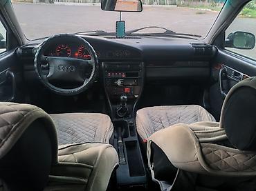 немецкий квариал: Audi A6: 1995 г., Механика, Газ, Седан — 6