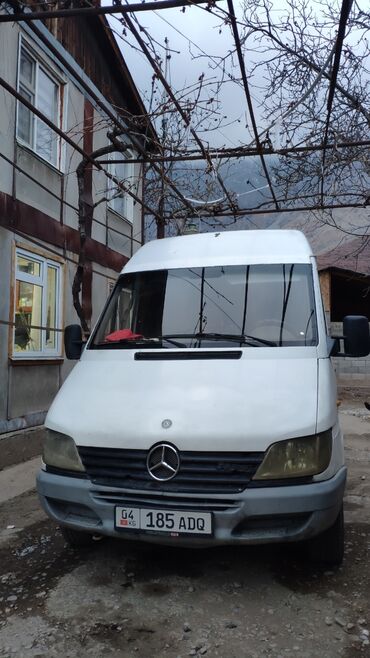 бусы грузовые: Легкий грузовик, Mercedes-Benz, Стандарт, 1,5 т, Б/у