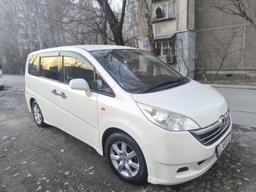 ветравик степ: Honda Stepwgn: 2005 г., 2 л, Автомат, Бензин, Минивэн