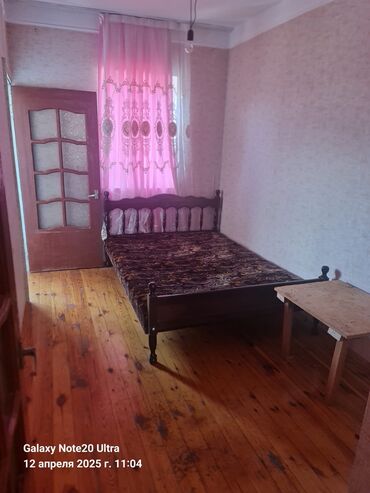 Uzunmüddətli kirayə mənzillər: Kirayə verilir: Sumqayıtın ən prestijli yerində 10 cü mikrayon orta — 1