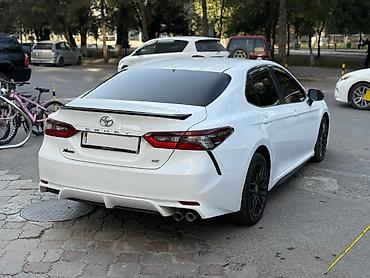 Toyota: Toyota Camry: 2022 г., 2.5 л, Автомат, Бензин, Седан — 3