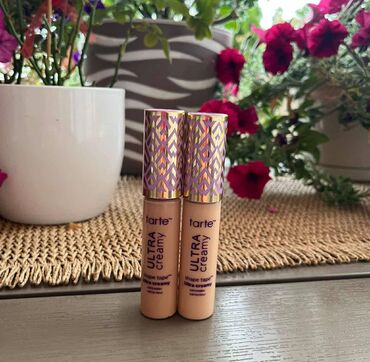 Šminka: Sminka na veliko i malo
mn — 6