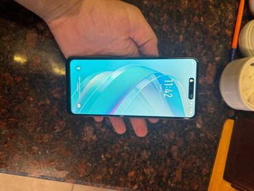 Infinix: Infinix Smart 8, 128 GB, rəng - Qara