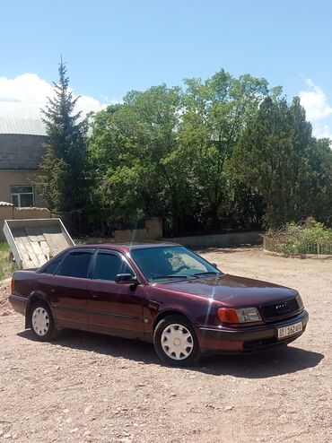 купить машину в киргизии: Audi 100: 1993 г., 2.3 л, Механика, Бензин, Седан