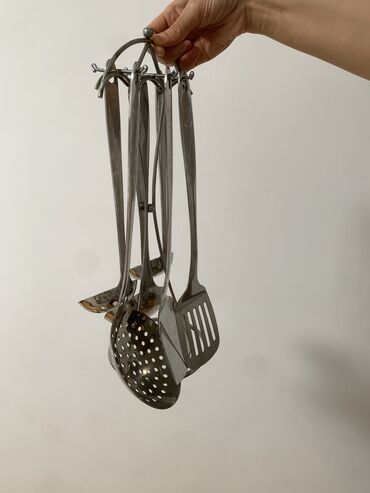 прием серебра: Кухонный набор посуды