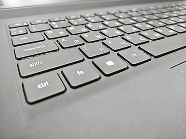 Ноутбуки и аксессуары: Dell Vostro 15 3515 AMD Ryzen 5 3450U up to 3.5Ghz RAM 8GB DDR4 — 3