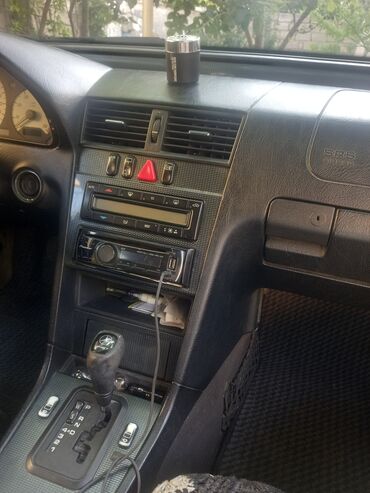 Mercedes-Benz: Mercedes-Benz C-Class: 2.4 l | 1998 il Universal — 16