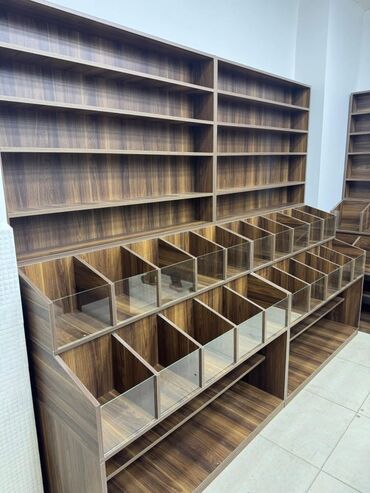 Rəf vitrinləri: Mağaza üçün vitrin/raf sistemi - Material: Lami­nət (ağac teksturalı — 10