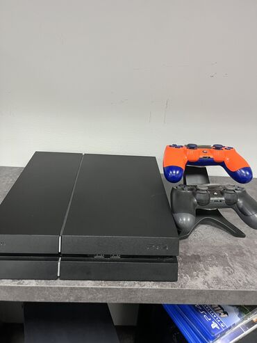 PS4 (Sony PlayStation 4): Sony PlayStation 4 FAT Цвет: черный Память: 500гб Версия ПО: 9.00 (