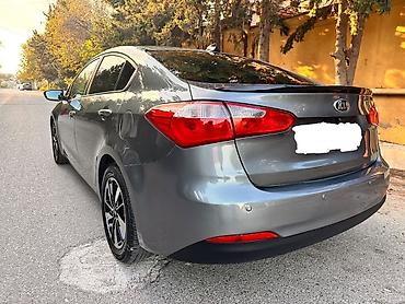 tesla model s: Kia Cerato: 1.6 l | 2014 il Sedan — 7