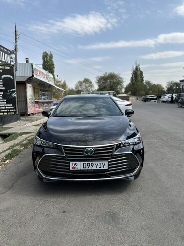 мондео 2: Toyota Avalon Hybrid, без вложений карфакс очень легкий пробег
