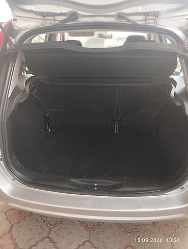 audu a6: Ford Fusion: 2008 г., 1.4 л, Механика, Бензин, Хэтчбэк — 10