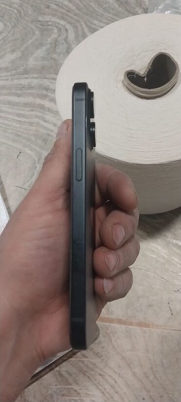 Apple iPhone: IPhone 15, 128 GB, Qara, Zəmanət, Barmaq izi, Face ID — 7