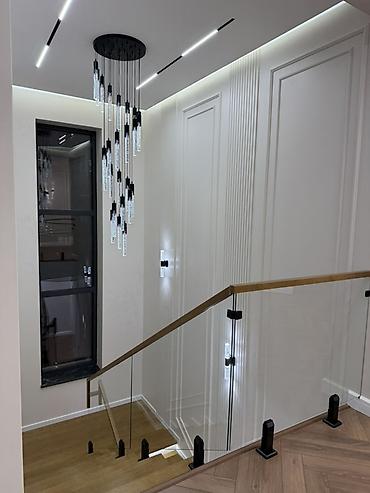 Sale of cottages and houses: Современный двухэтажный дом с эффектной архитектурой и панорамным — 4